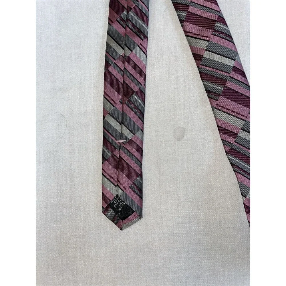 David Taylor Dress Tie Men’s Size 56” Pink Gray 100% Polyester Formal